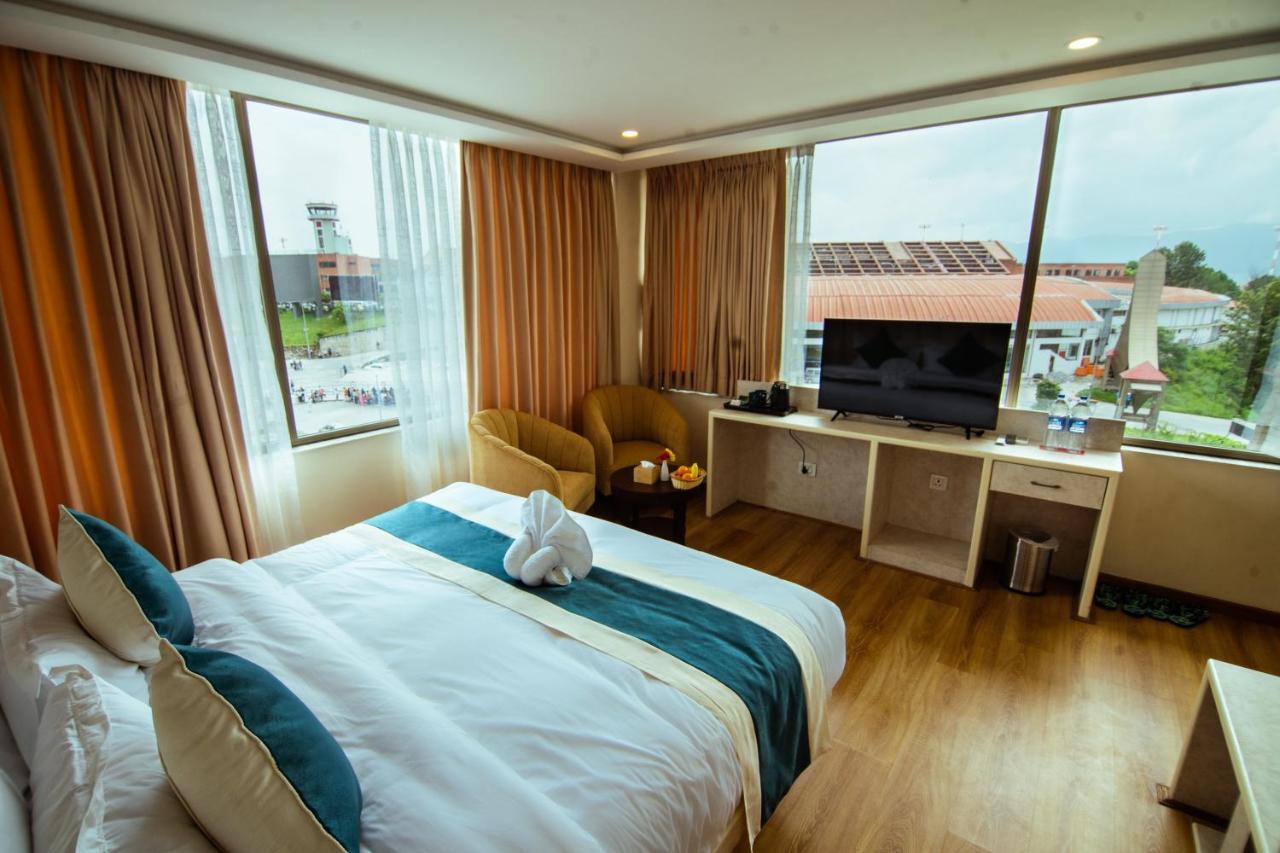 Hotel Black Diamond - Transit Point Inside Hotel Katmandu Kültér fotó