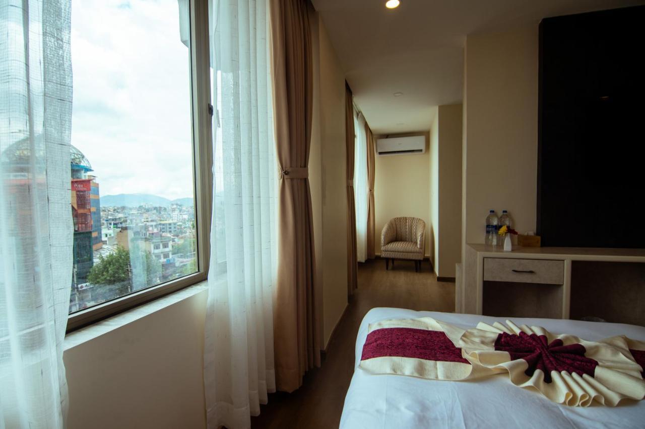 Hotel Black Diamond - Transit Point Inside Hotel Katmandu Kültér fotó